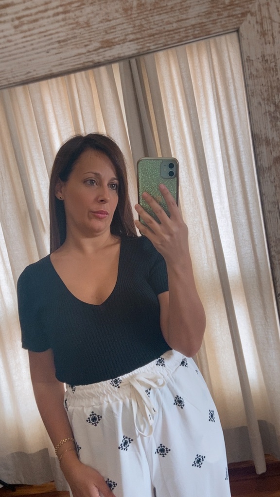 Blusa canalé con escote