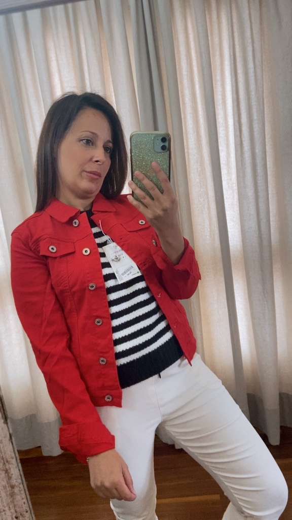 Chaqueta vaquera roja