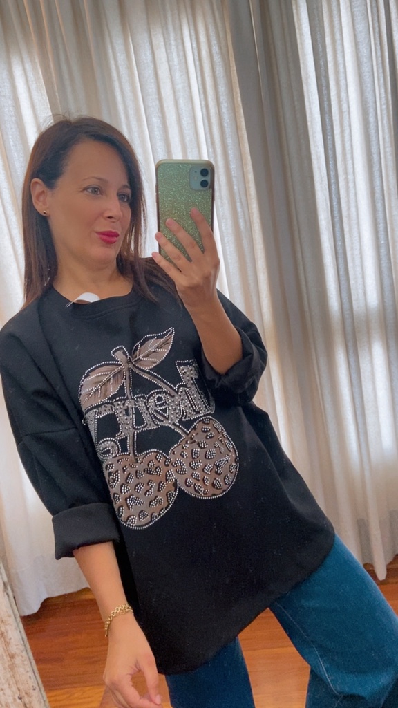 Sudadera cherry negra