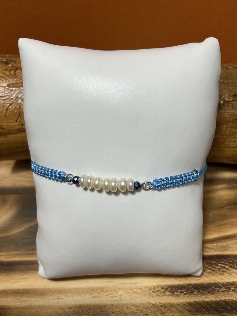 Pulsera Perlas cultivadas de macrame