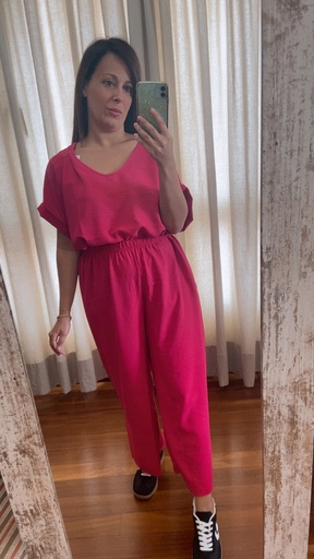 Conjunto pantalón y camiseta