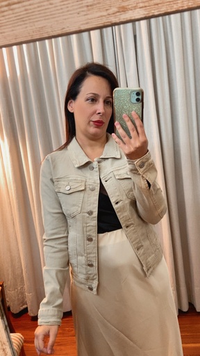 Chaqueta vaquera beis